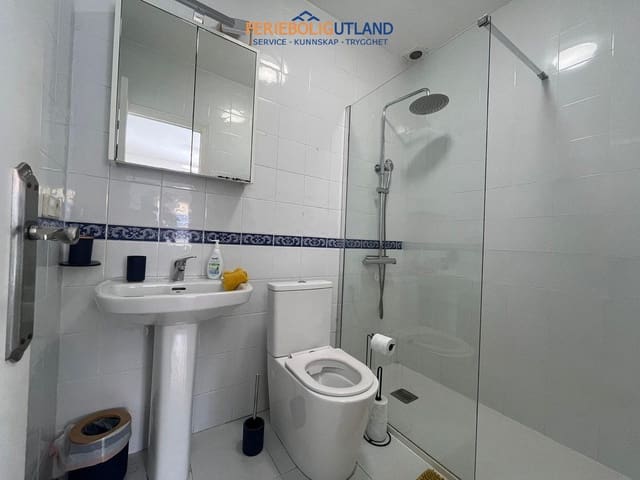 2 slaapkamer Villa te koop in Los Altos met zwembad garage - € 165.000 (Ref: 10043368)