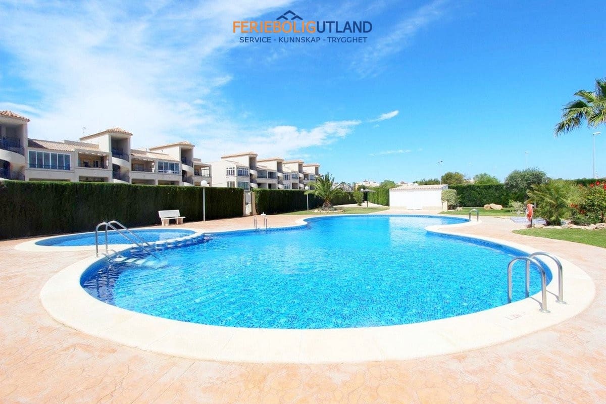2 sovrum Lägenhet till salu i Orihuela Costa med pool garage - 153 000 € (Ref: 10043486)