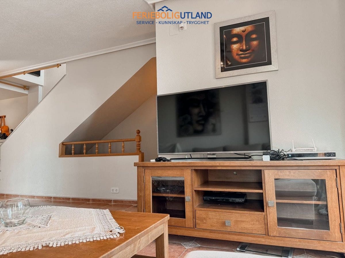 4 Zimmer Haus zu verkaufen in Playa Flamenca mit Pool Garage - 240.000 € (Ref: 10043487)