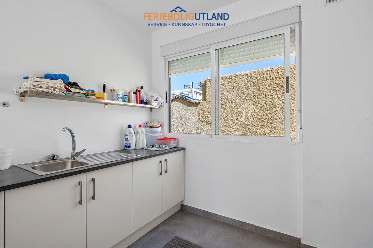 3 sovrum Villa till salu i Ciudad Quesada med pool garage - 575 000 € (Ref: 10043488)