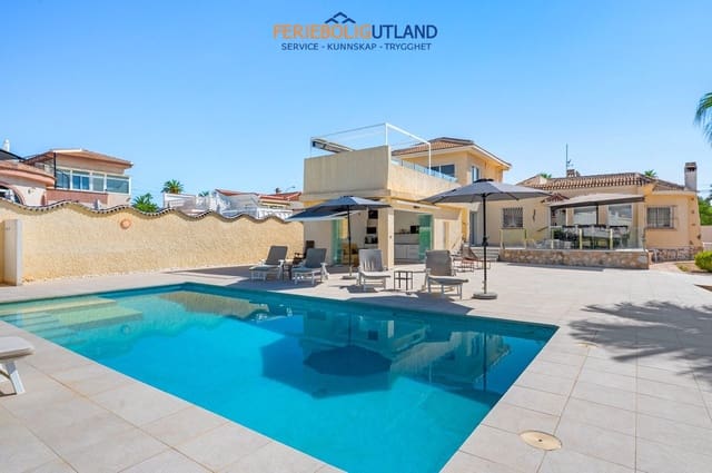 3 quarto Moradia para venda em Ciudad Quesada, Rojales com piscina garagem - 575 000 € (Ref: 10043488)