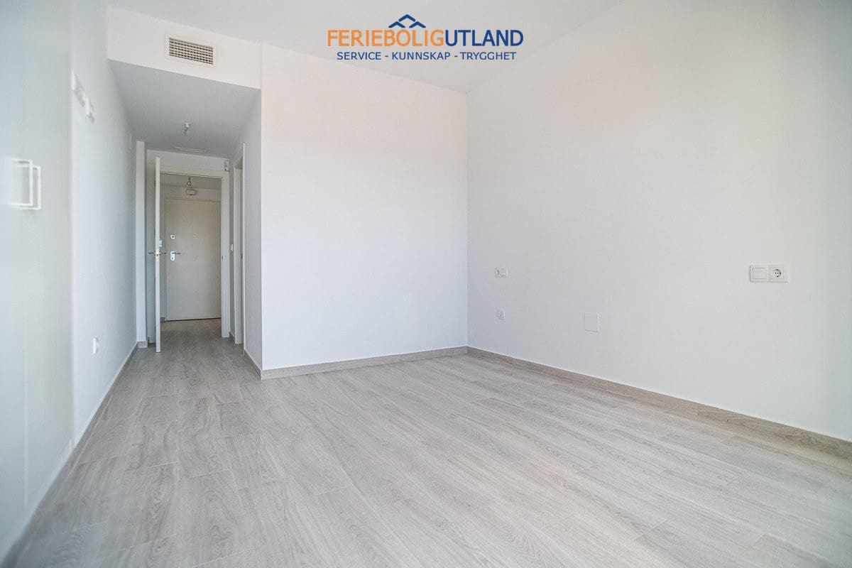 3 soverom Leilighet til salgs i Villamartin med svømmebasseng garasje - € 360 000 (Ref: 10043489)