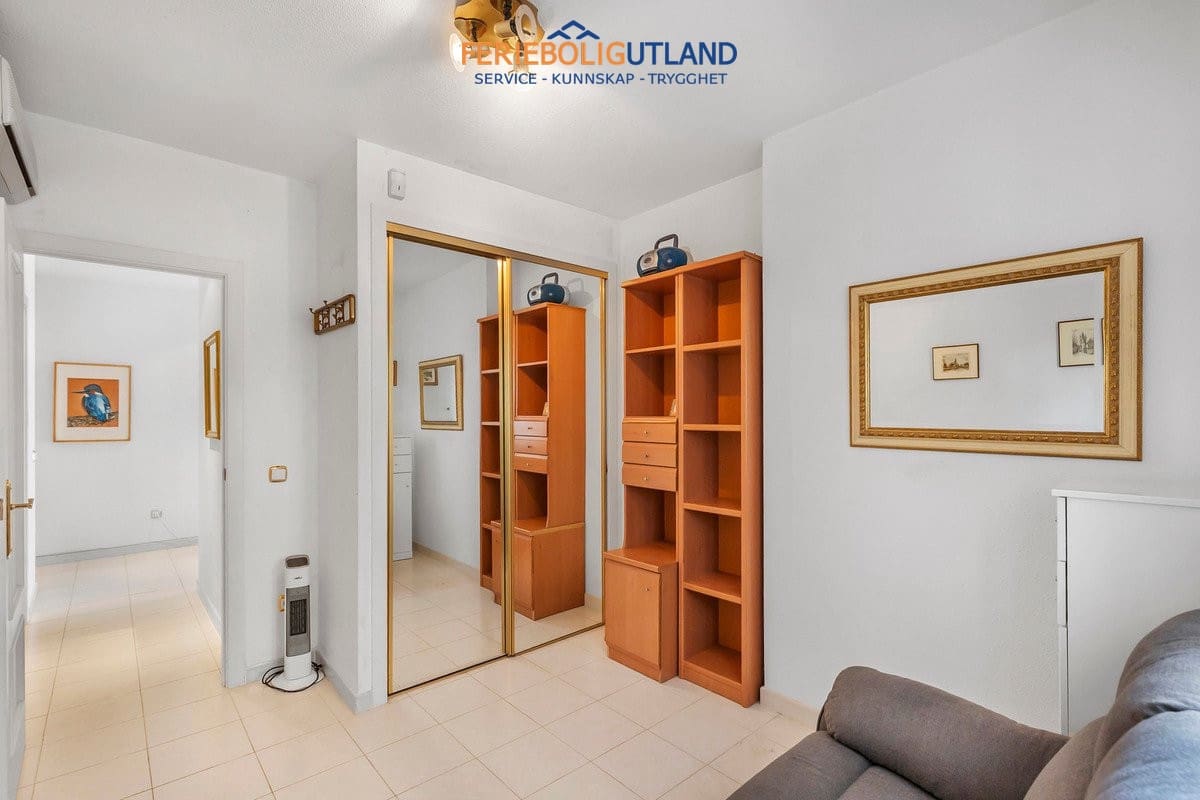 2 chambre Appartement à vendre à Guardamar del Segura avec piscine garage - 329 000 € (Ref: 10044097)