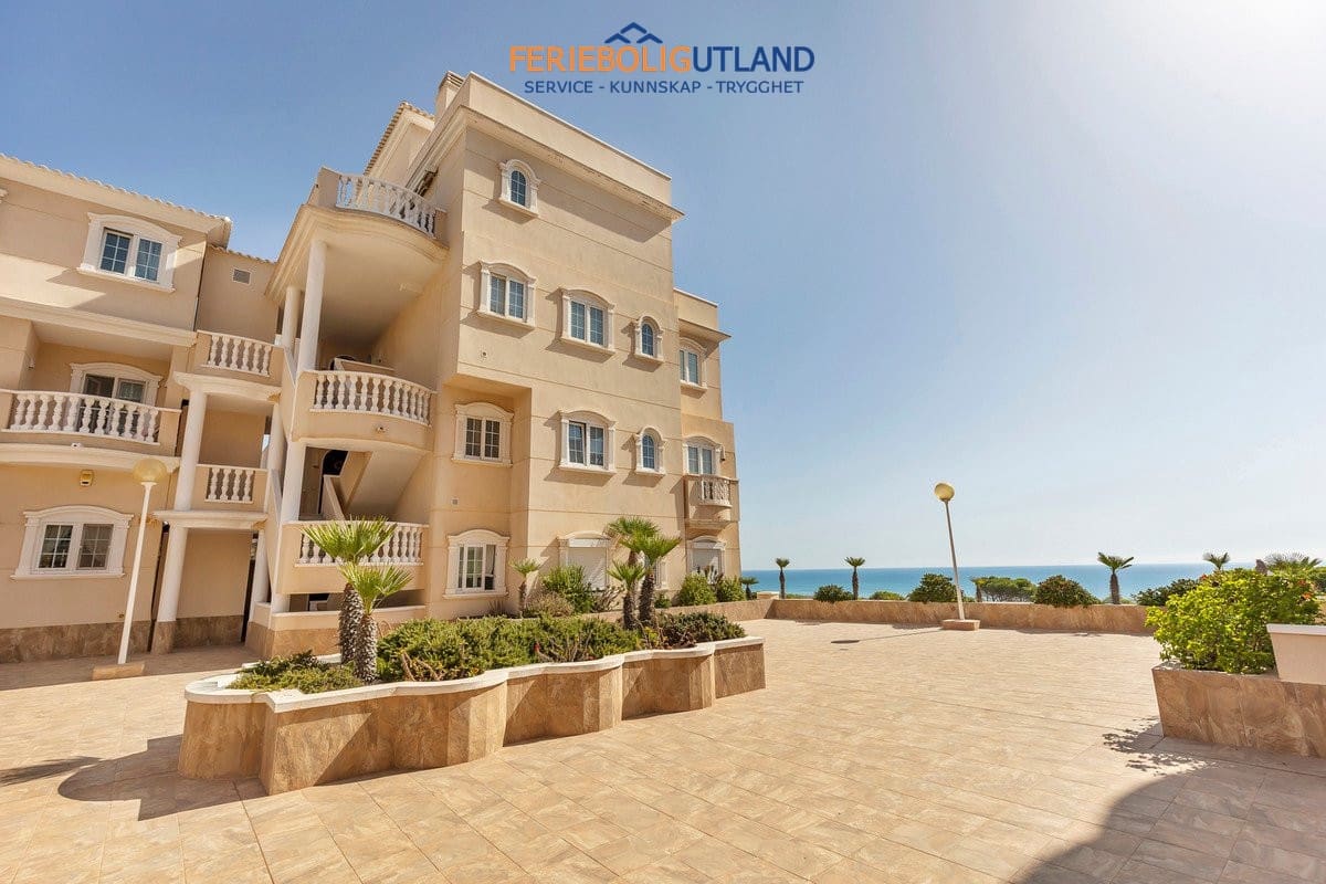 2 chambre Appartement à vendre à Guardamar del Segura avec piscine garage - 329 000 € (Ref: 10044097)