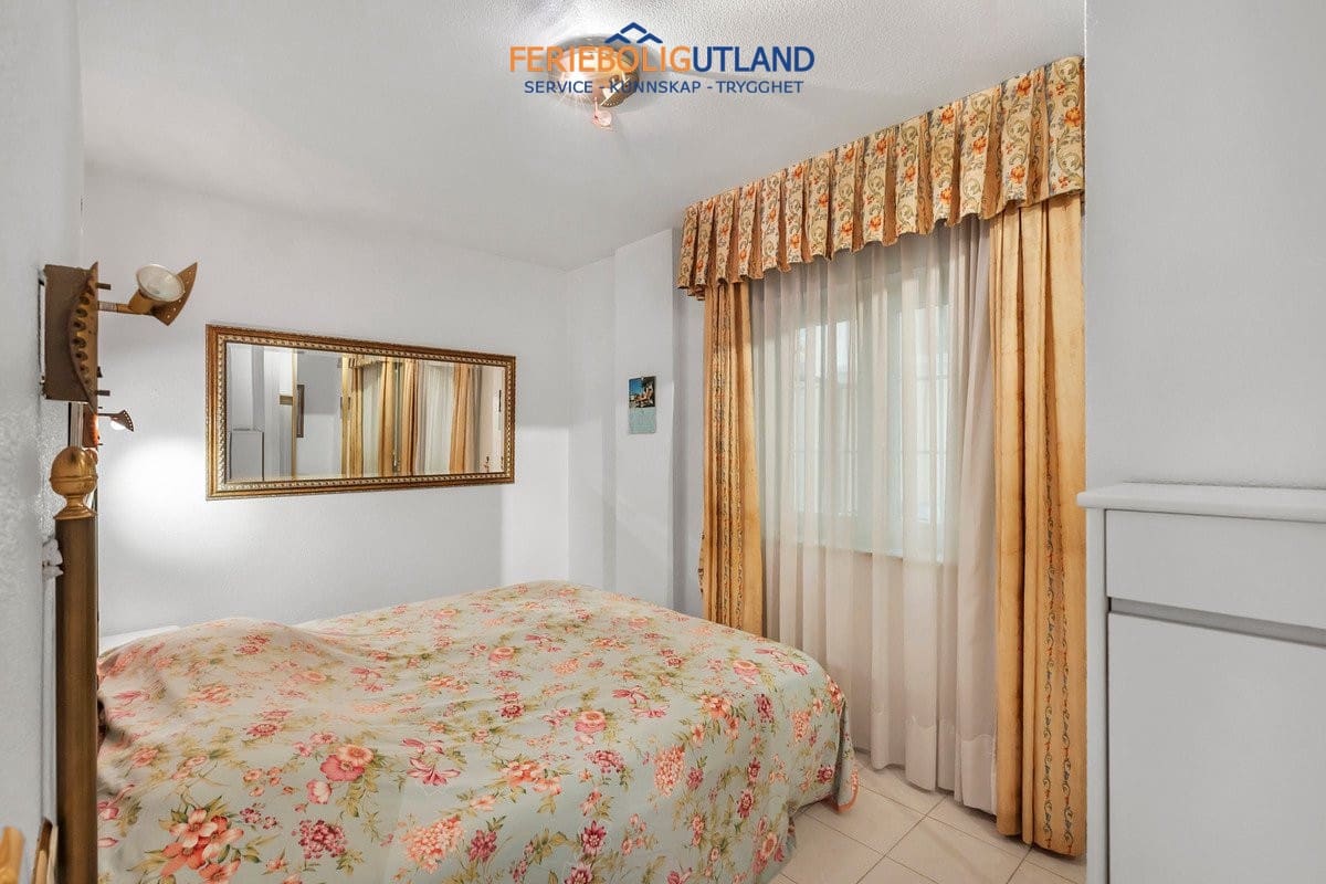 2 chambre Appartement à vendre à Guardamar del Segura avec piscine garage - 329 000 € (Ref: 10044097)