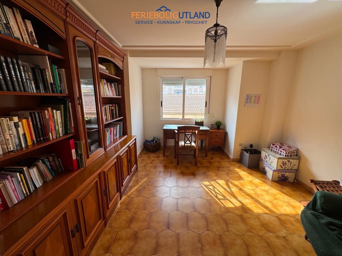 5 soveværelse Lejlighed til salg i Guardamar del Segura - € 349.000 (Ref: 10044101)
