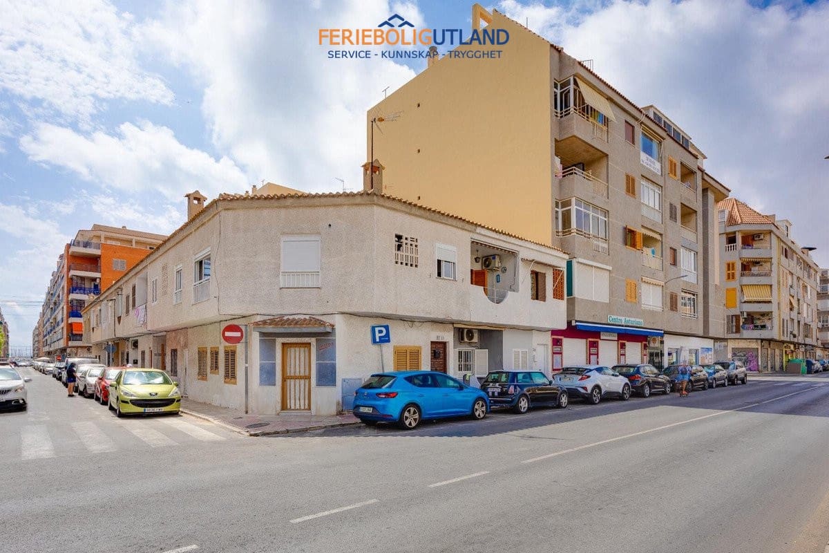 3 sypialnia Bungalow na sprzedaż w Torrevieja - 139 500 € (Ref: 10044102)