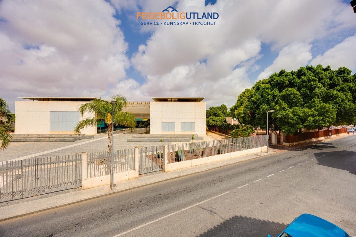 3 sypialnia Bungalow na sprzedaż w Torrevieja - 139 500 € (Ref: 10044102)