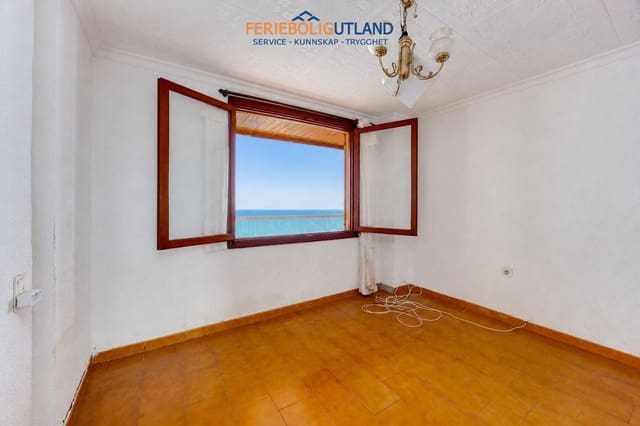 1 quarto Apartamento para venda em Playa de los Náufragos, Torrevieja com piscina - 175 000 € (Ref: 10044103)