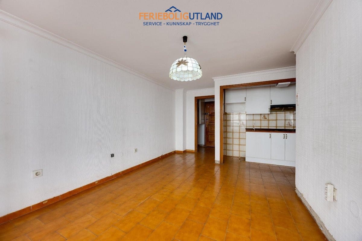 1 quarto Apartamento para venda em Torrevieja com piscina - 175 000 € (Ref: 10044103)