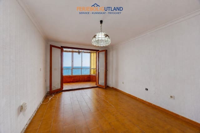 1 quarto Apartamento para venda em Playa de los Náufragos, Torrevieja com piscina - 175 000 € (Ref: 10044103)