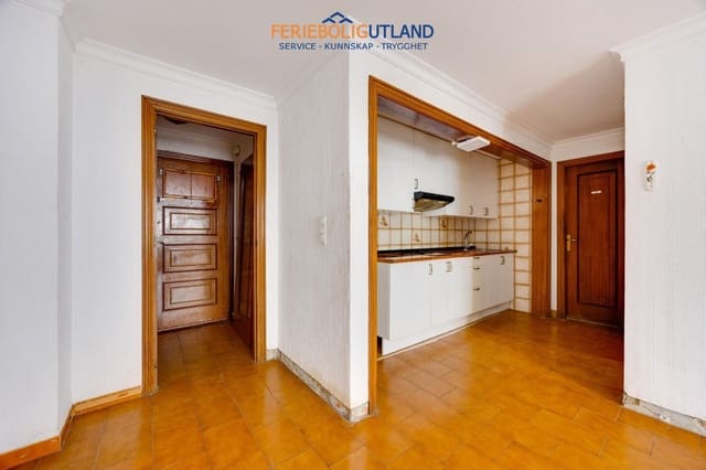 1 quarto Apartamento para venda em Playa de los Náufragos, Torrevieja com piscina - 175 000 € (Ref: 10044103)