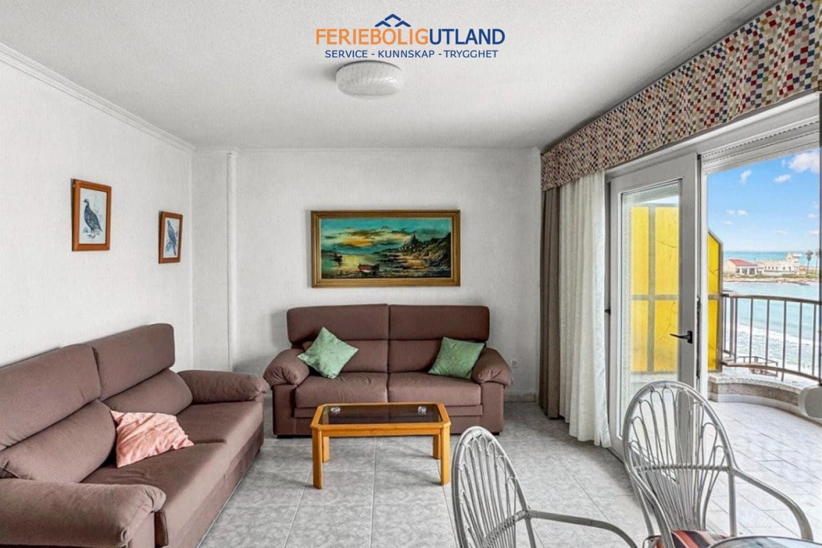 3 bedroom Apartment for sale in Torrevieja with garage - € 350,000 (Ref: 10044104)