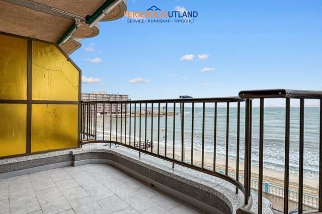 3 bedroom Apartment for sale in Playa de los Locos, Torrevieja with garage - € 350,000 (Ref: 10044104)