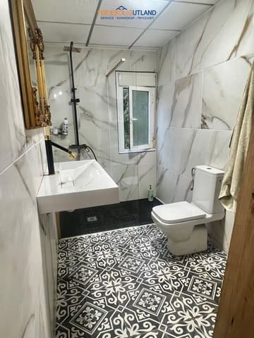 Chalet de 1 habitación en Daya Vieja en venta con piscina garaje - 195.000 € (Ref: 10045759)