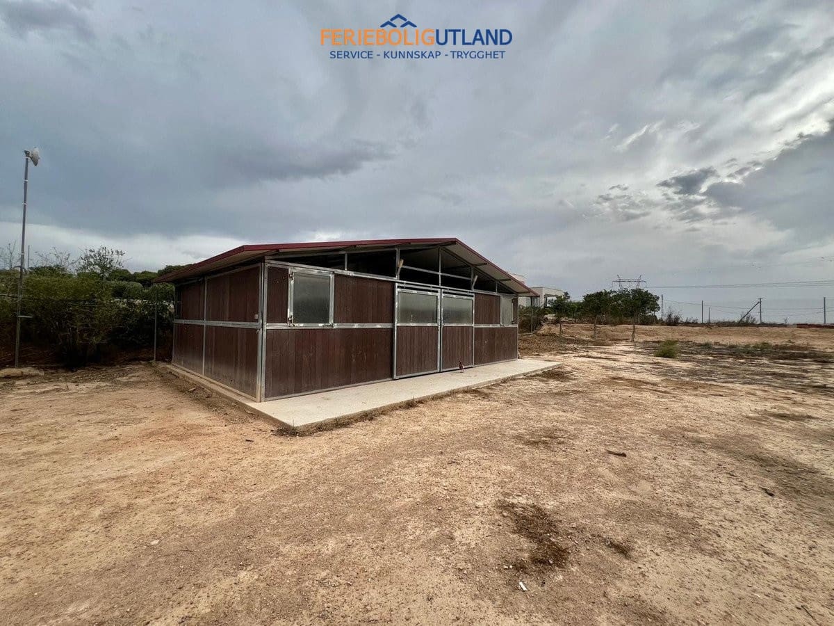 1 bedroom Villa for sale in Daya Vieja with pool garage - € 195,000 (Ref: 10045759)