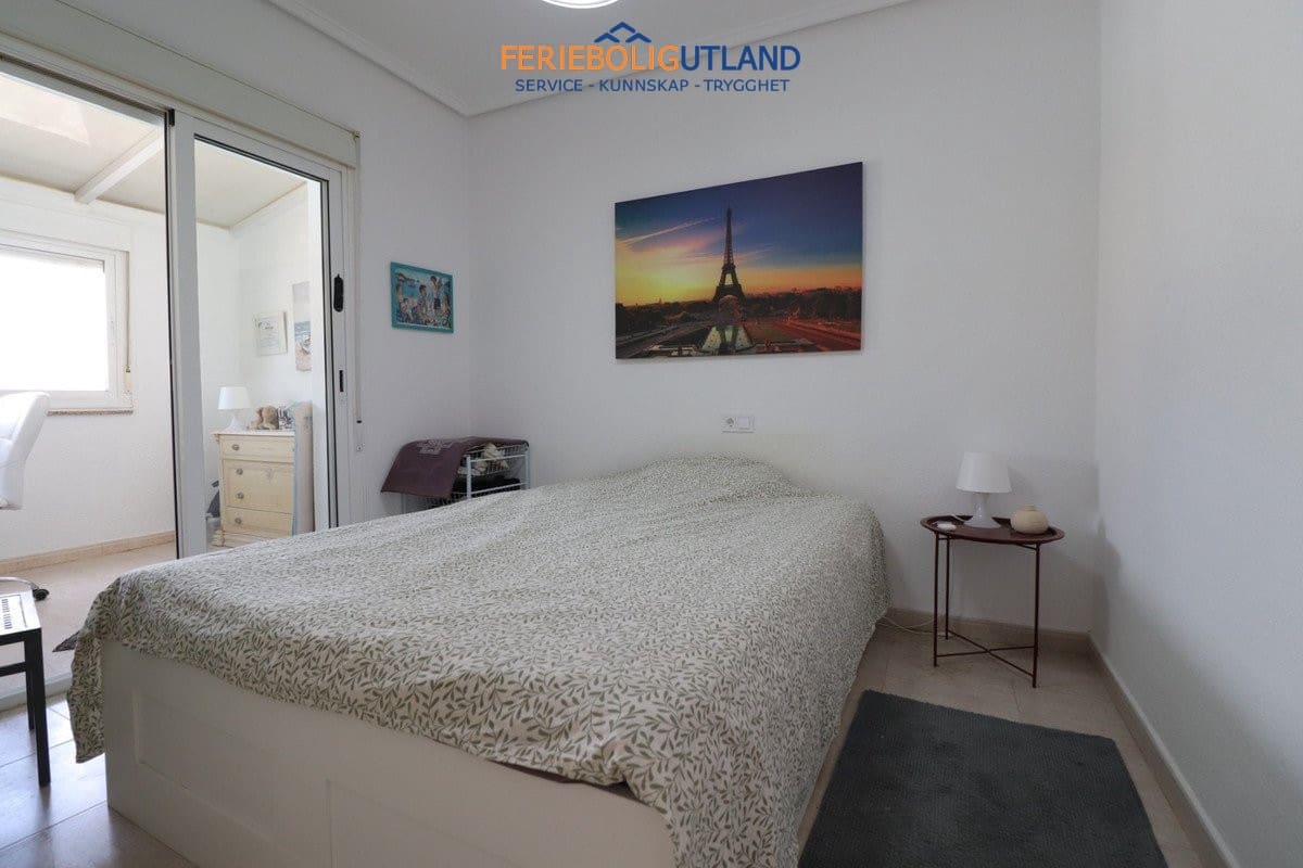 2 bedroom Townhouse for sale in Benijofar with pool - € 205,000 (Ref: 10045760)
