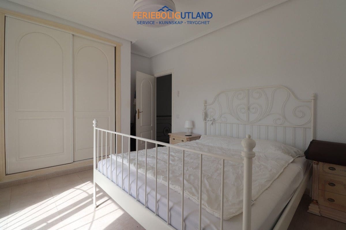 2 bedroom Townhouse for sale in Benijofar with pool - € 205,000 (Ref: 10045760)