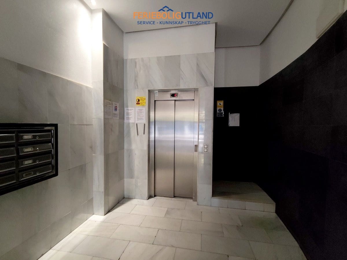 Apartamento de 3 habitaciones en Torrevieja en venta - 269.000 € (Ref: 10045864)