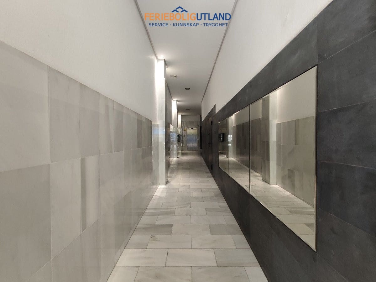 Apartamento de 3 habitaciones en Torrevieja en venta - 269.000 € (Ref: 10045864)