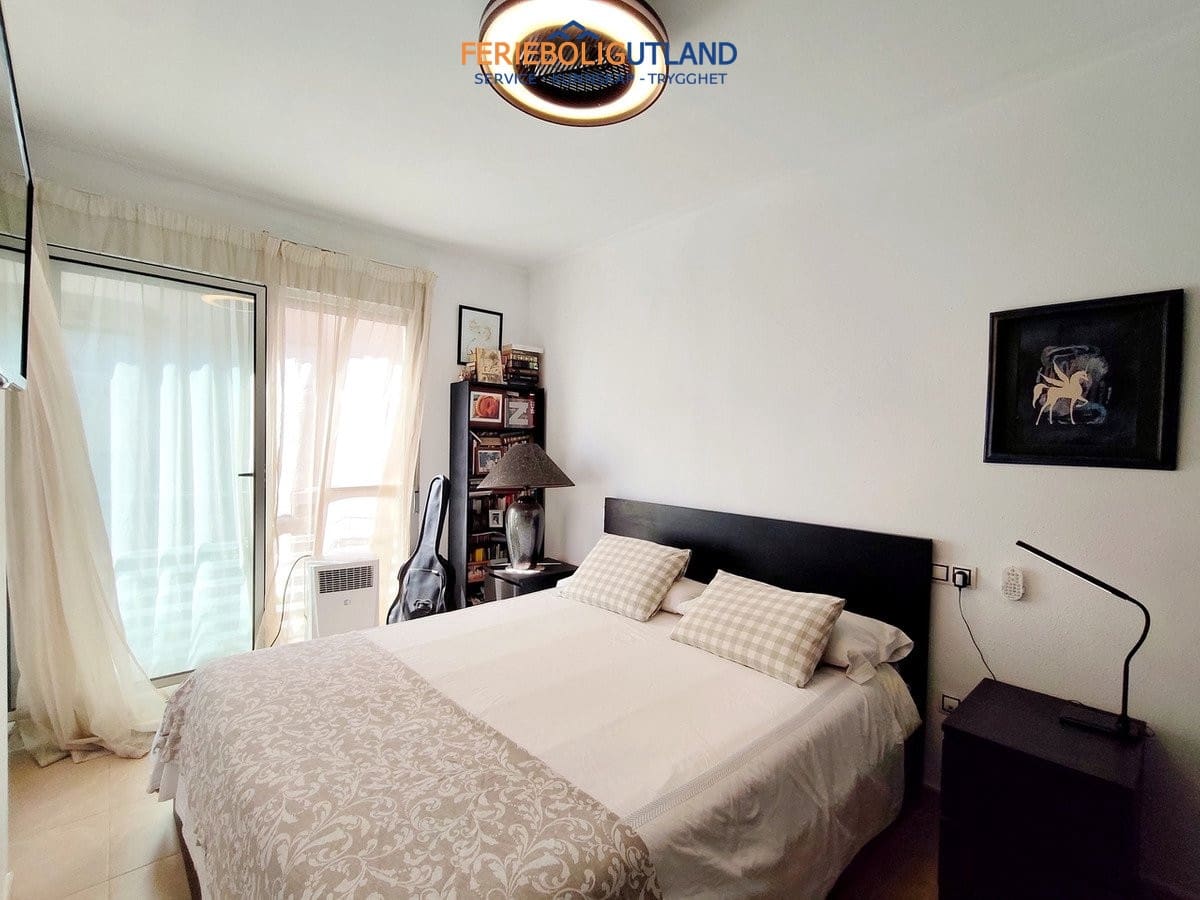 Apartamento de 3 habitaciones en Torrevieja en venta - 269.000 € (Ref: 10045864)
