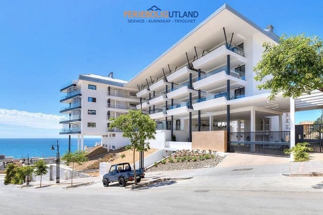 3 bedroom Penthouse for sale in Carvajal, Fuengirola with pool garage - € 1,295,000 (Ref: 10045866)