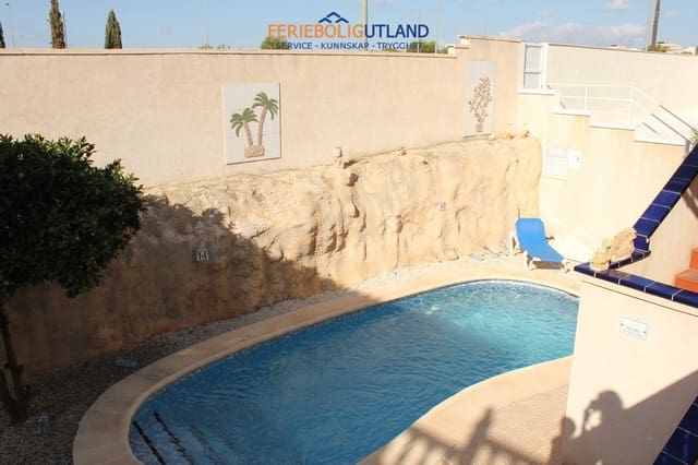 Chalet de 5 habitaciones en La Zenia, Orihuela en venta con piscina garaje - 359.995 € (Ref: 10045867)