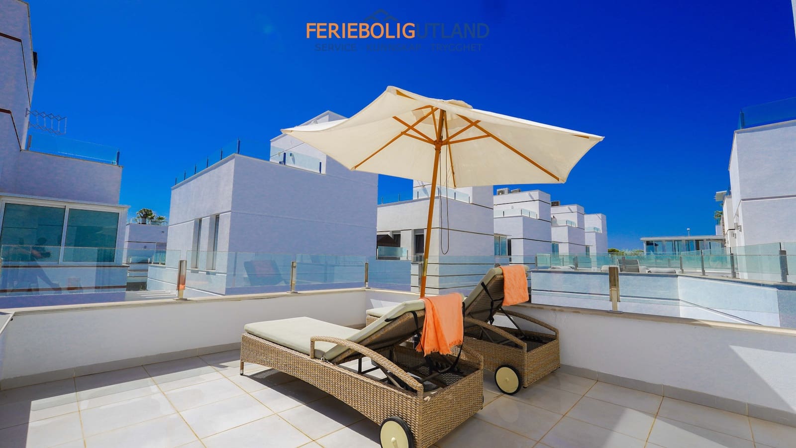 3 chambre Villa/Maison à vendre à Ciudad Quesada avec piscine garage - 439 000 € (Ref: 10052077)