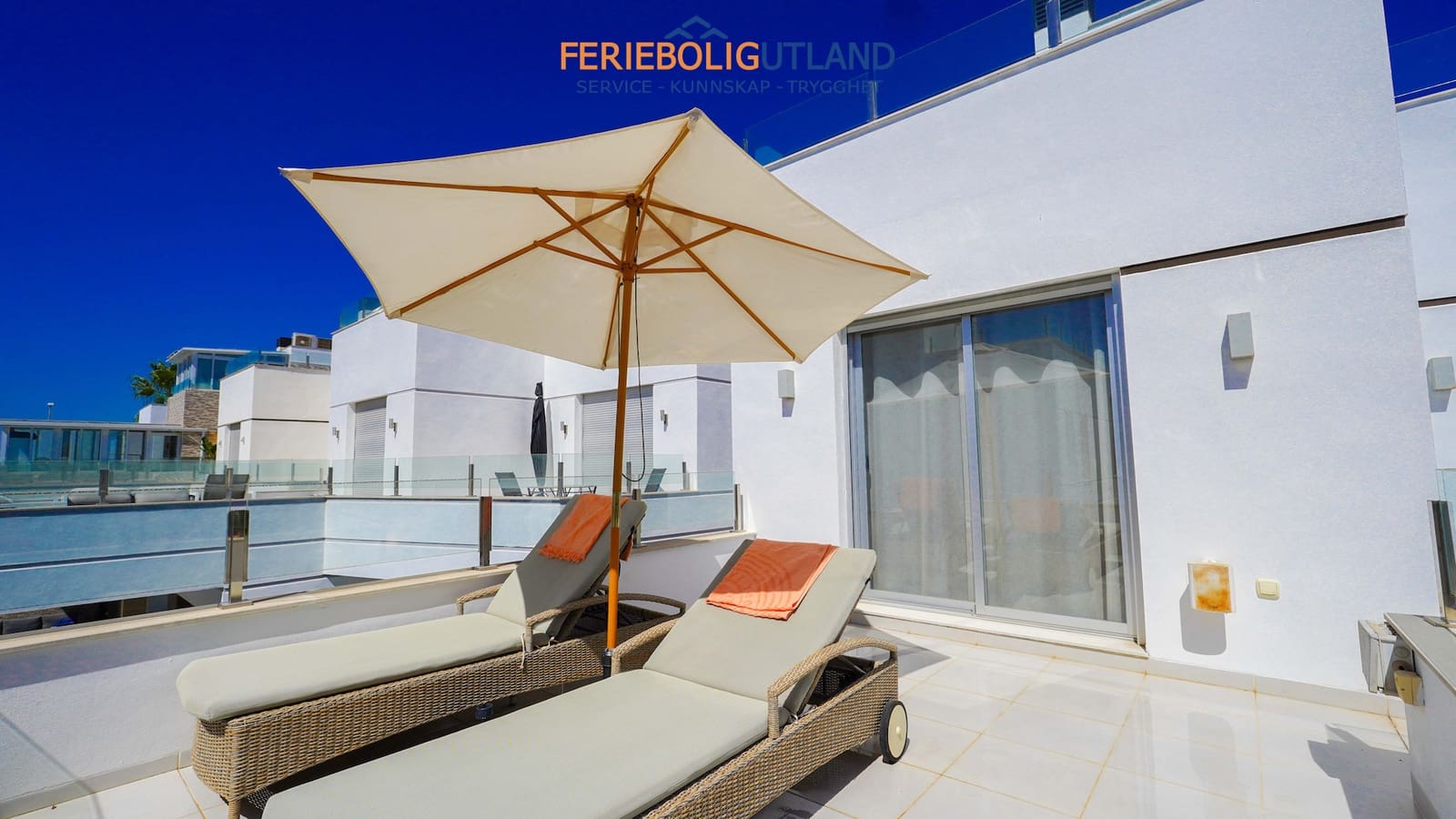 3 chambre Villa/Maison à vendre à Ciudad Quesada avec piscine garage - 439 000 € (Ref: 10052077)