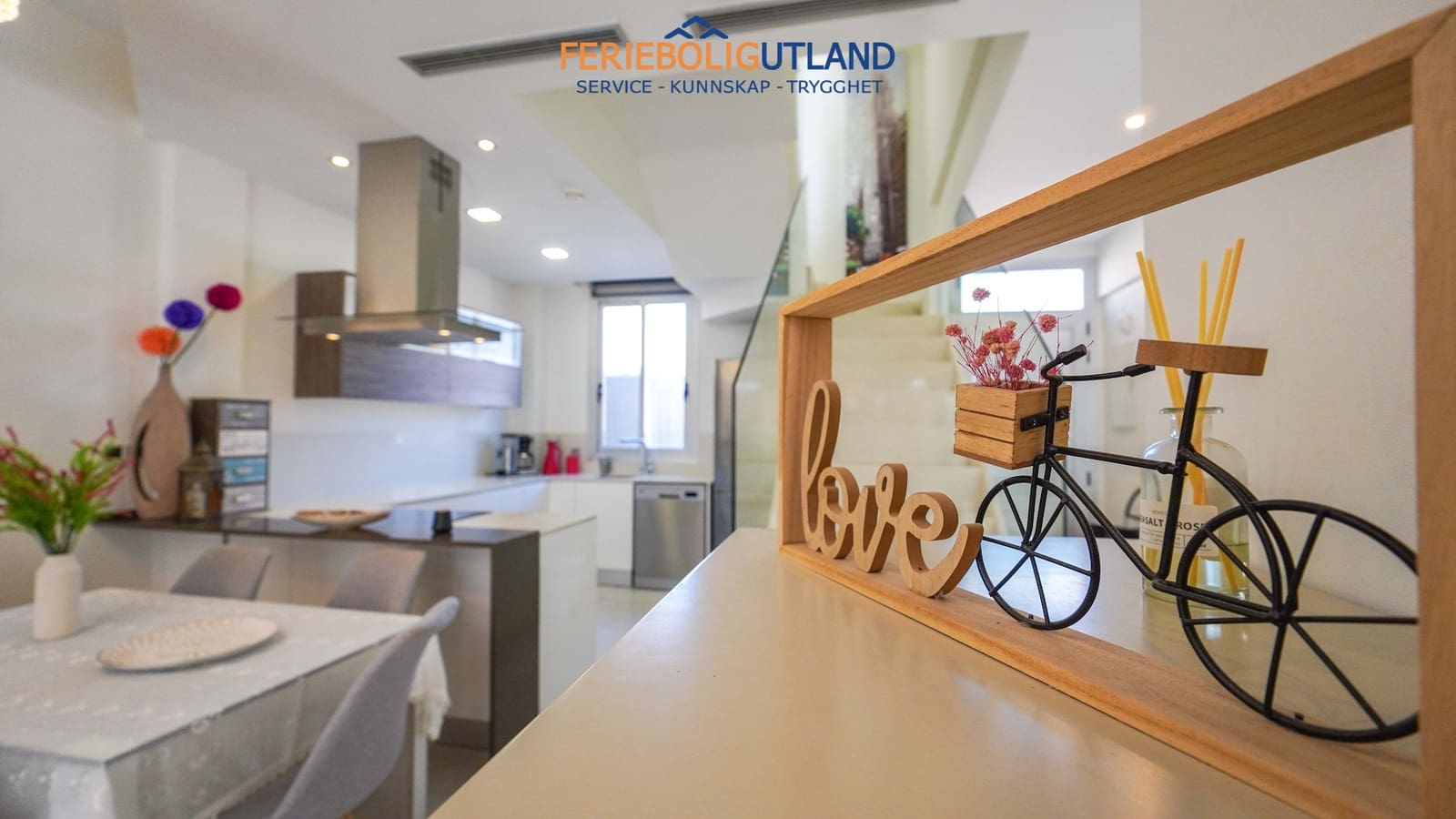 3 chambre Villa/Maison à vendre à Ciudad Quesada avec piscine garage - 439 000 € (Ref: 10052077)