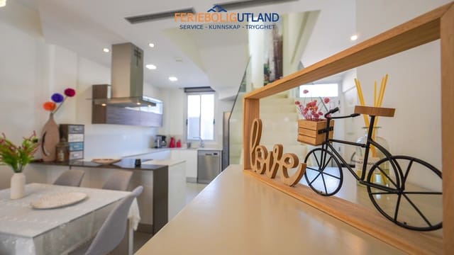 3 chambre Villa/Maison à vendre à Ciudad Quesada, Rojales avec piscine garage - 439 000 € (Ref: 10052077)