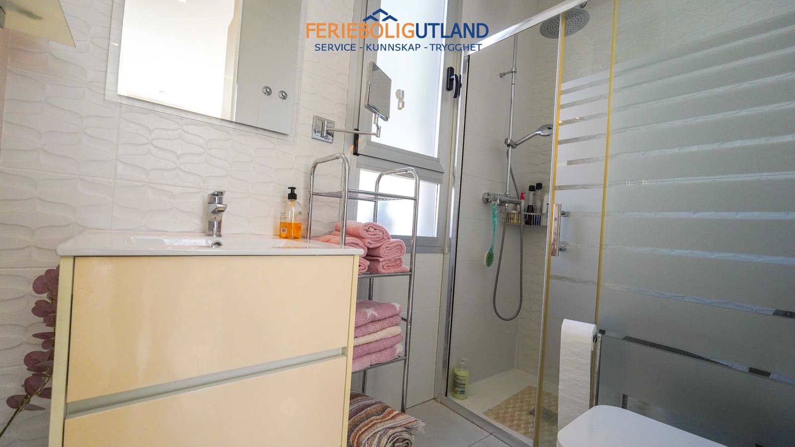 3 chambre Villa/Maison à vendre à Ciudad Quesada avec piscine garage - 439 000 € (Ref: 10052077)