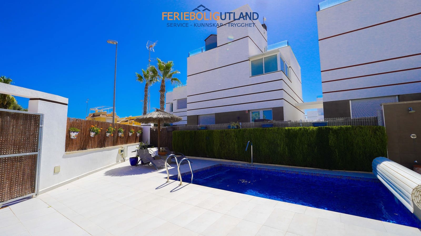 3 chambre Villa/Maison à vendre à Ciudad Quesada avec piscine garage - 439 000 € (Ref: 10052077)