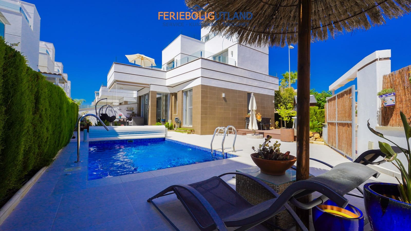 3 chambre Villa/Maison à vendre à Ciudad Quesada avec piscine garage - 439 000 € (Ref: 10052077)