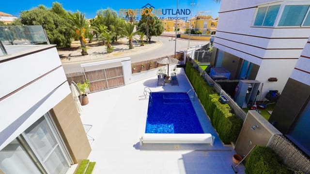 3 chambre Villa/Maison à vendre à Ciudad Quesada, Rojales avec piscine garage - 439 000 € (Ref: 10052077)