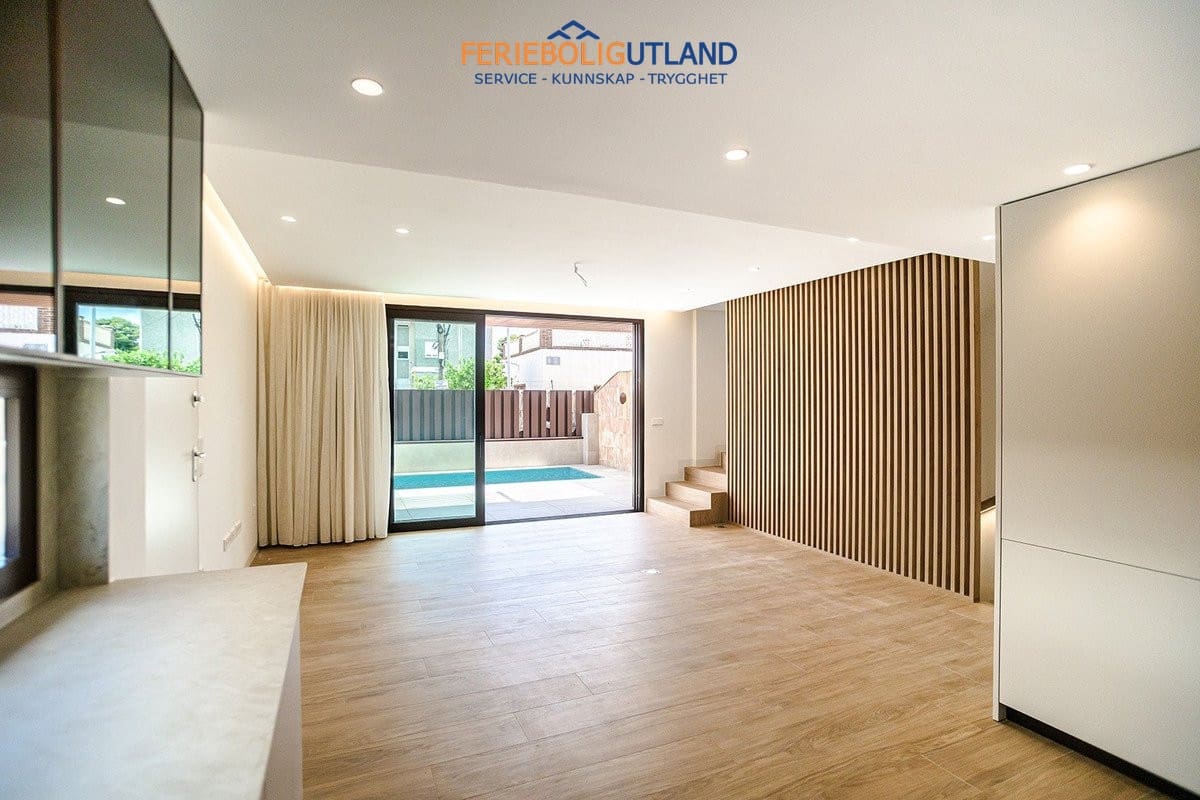 3 Zimmer Villa zu verkaufen in Santiago de la Ribera mit Pool Garage - 519.000 € (Ref: 10054309)