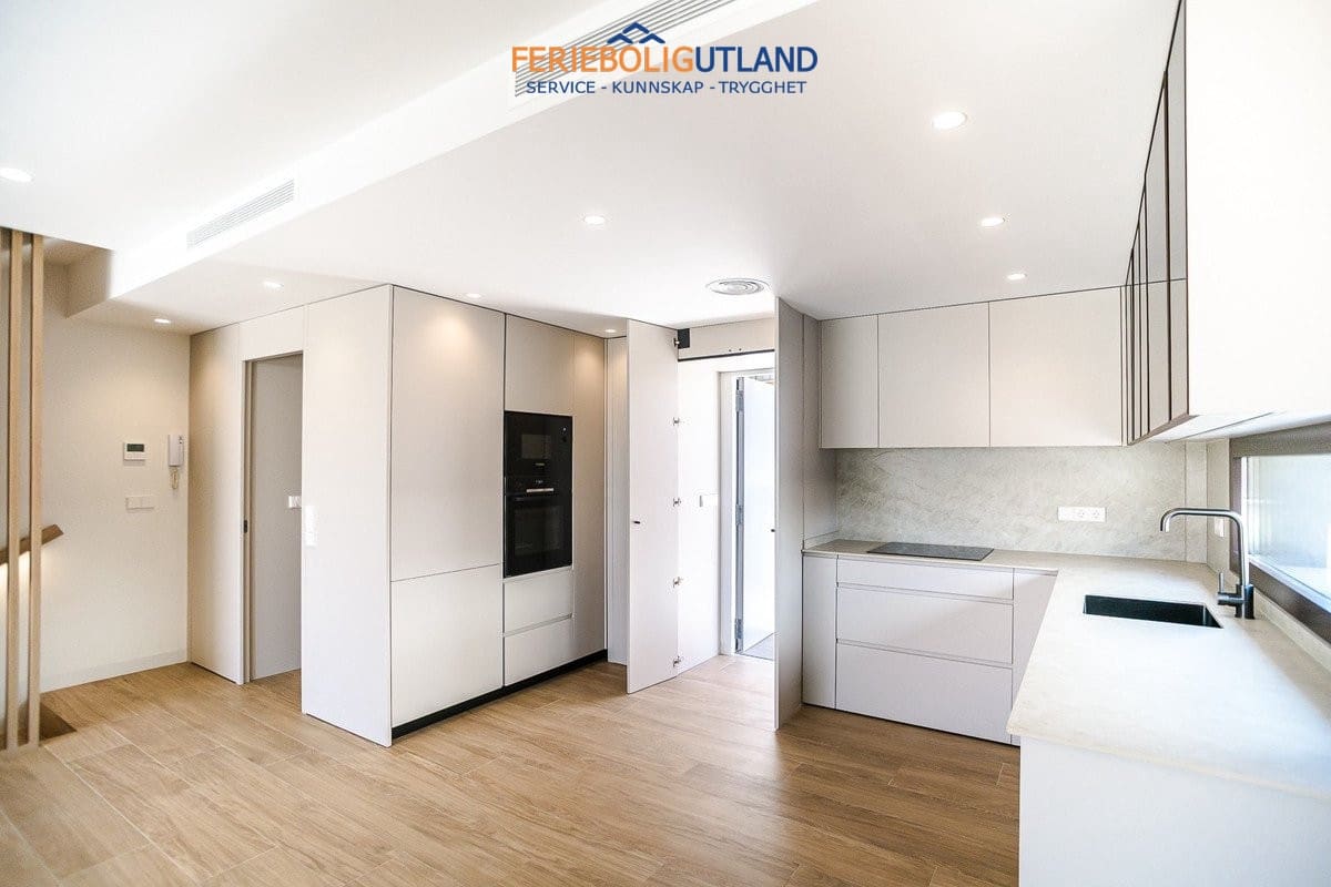 3 Zimmer Villa zu verkaufen in Santiago de la Ribera mit Pool Garage - 519.000 € (Ref: 10054309)