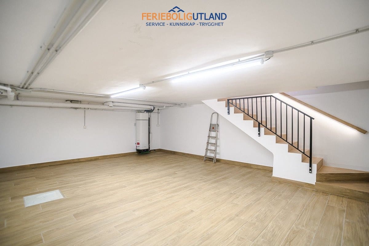3 sypialnia Willa na sprzedaż w Santiago de la Ribera z basenem garażem - 529 000 € (Ref: 10054310)