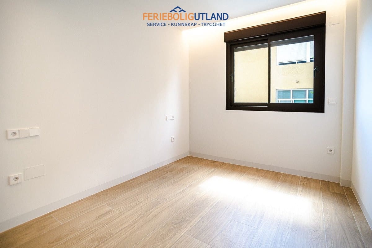 3 sypialnia Willa na sprzedaż w Santiago de la Ribera z basenem garażem - 529 000 € (Ref: 10054310)
