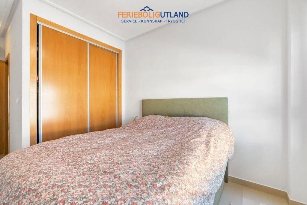 2 slaapkamer Penthouse te koop in Torre de la Horadada met zwembad garage - € 259.000 (Ref: 10054311)
