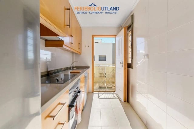 2 makuuhuone Kattohuoneisto myytävänä paikassa Torre de la Horadada, Pilar de la Horadada mukana uima-altaan 
autotalli - 259 000 € (Ref: 10054311)