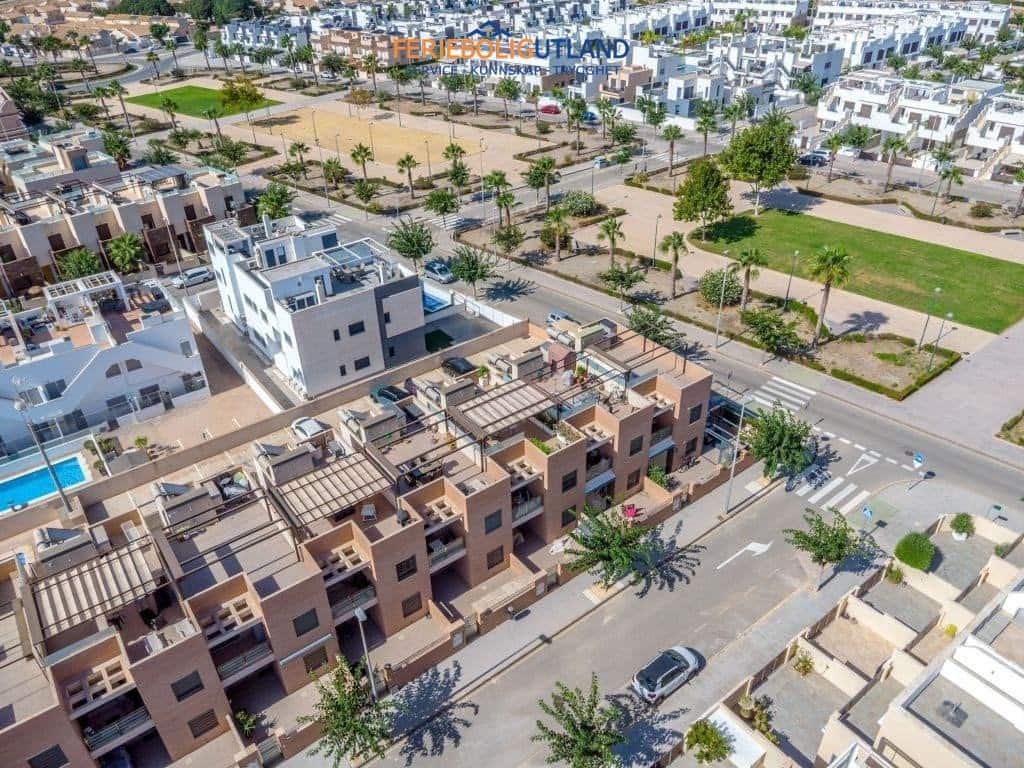 2 slaapkamer Penthouse te koop in Torre de la Horadada met zwembad garage - € 259.000 (Ref: 10054311)