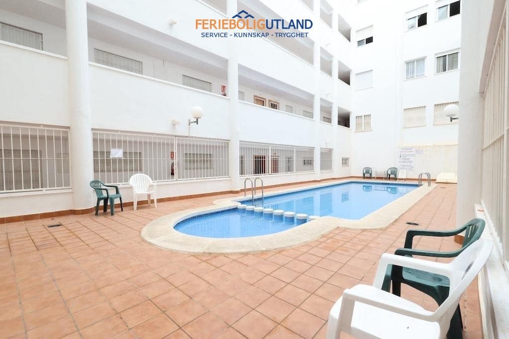 2 chambre Appartement à vendre à Torrevieja avec piscine - 142 000 € (Ref: 10054312)