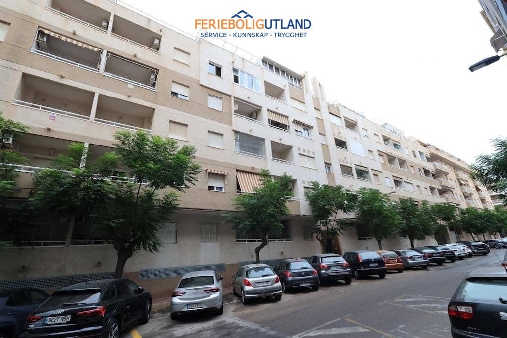 2 chambre Appartement à vendre à Torrevieja avec piscine - 142 000 € (Ref: 10054312)