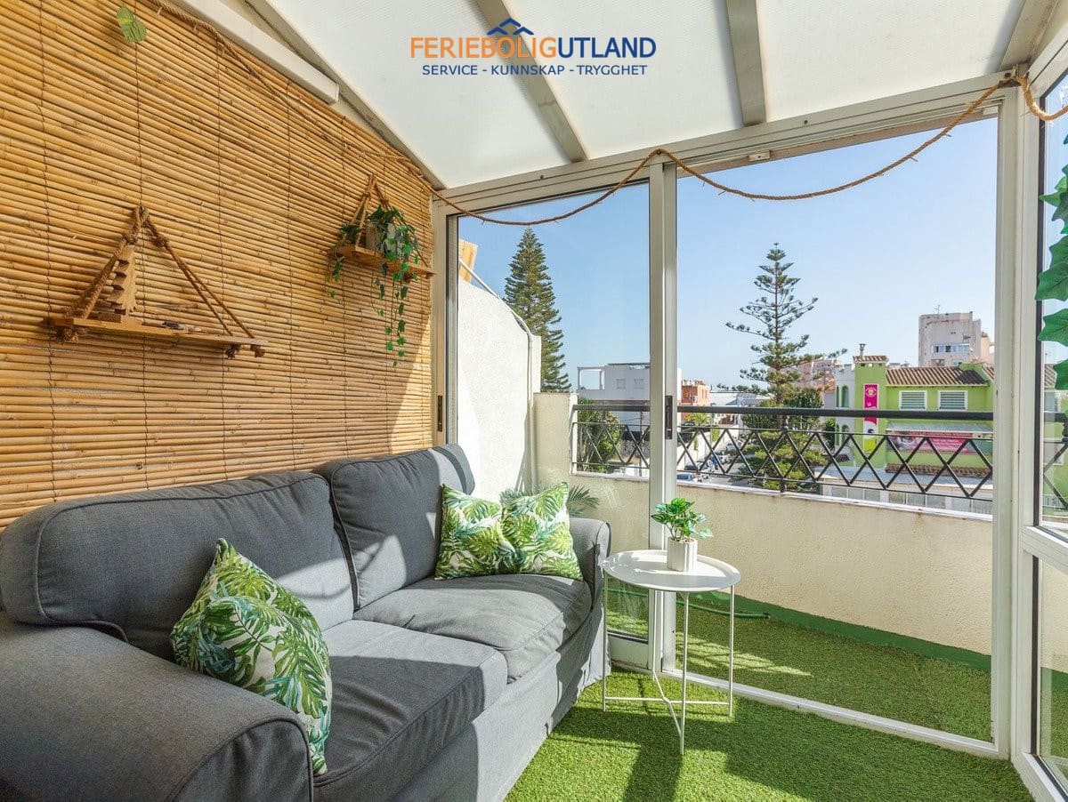 2 bedroom Apartment for sale in Torrevieja - € 145,000 (Ref: 10054313)