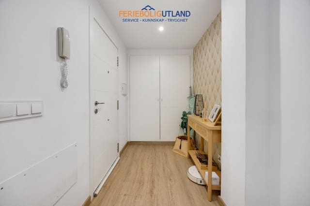 3 bedroom Apartment for sale in La Veleta, Torrevieja - € 185,000 (Ref: 10054315)