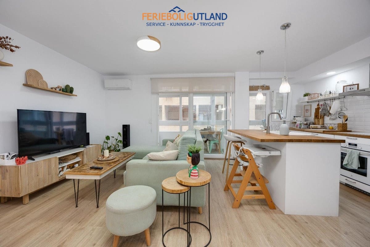 3 bedroom Apartment for sale in Torrevieja - € 185,000 (Ref: 10054315)