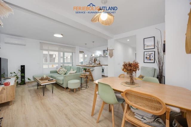 3 bedroom Apartment for sale in La Veleta, Torrevieja - € 185,000 (Ref: 10054315)