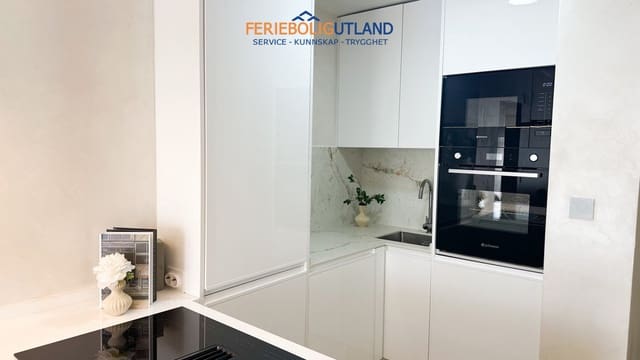 2 sypialnia Penthouse na sprzedaż w El Molino, Torrevieja - 159 995 € (Ref: 10054316)