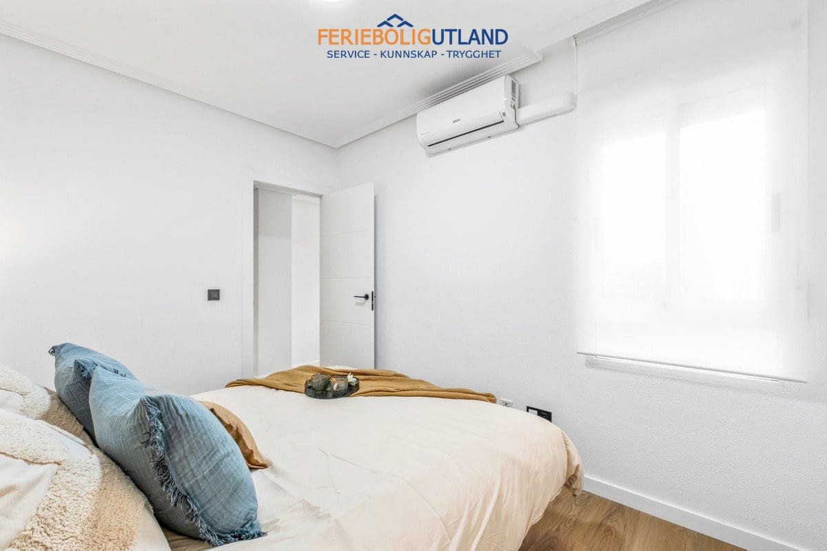 2 sypialnia Apartament na sprzedaż w Playa Flamenca z basenem garażem - 194 800 € (Ref: 10054319)